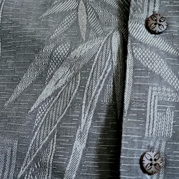 Jamaica Jaxx Authentic Island Style,100% Silk Grey Short Sleeve, Men's Size L - Picture 6 of 8